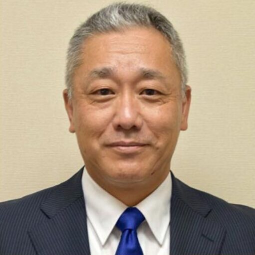 立岩陽一郎氏